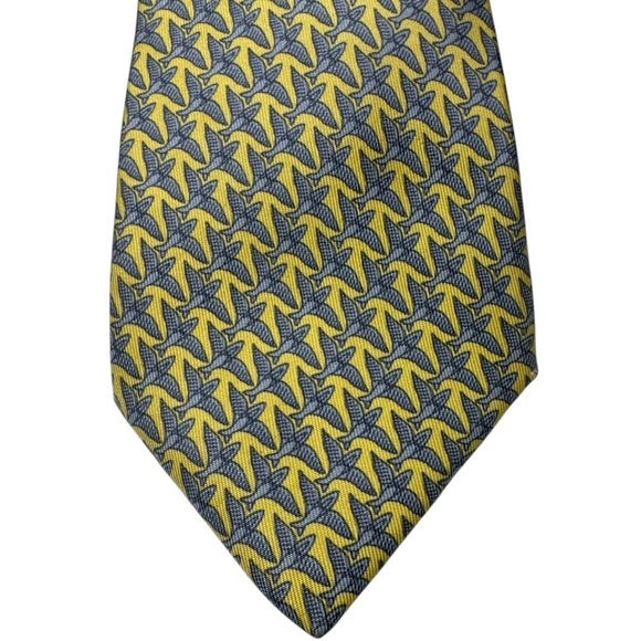 Hermès Paris Silk Tie Yellow & Blue Flying Fish Geometric Pattern 7162 FA - Picture 2 of 9
